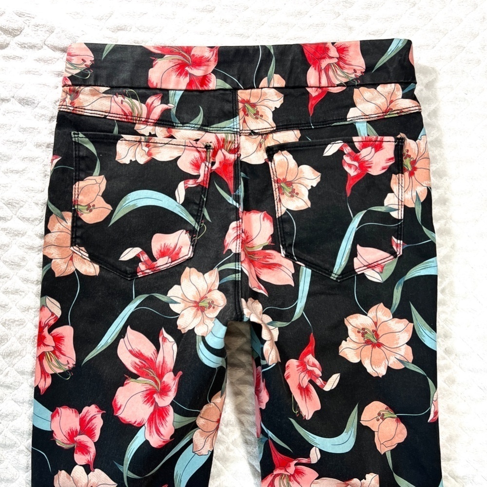 Patchington Pants Size S 2 Black Floral Print Preppy Flowers Tropical Tie Hem